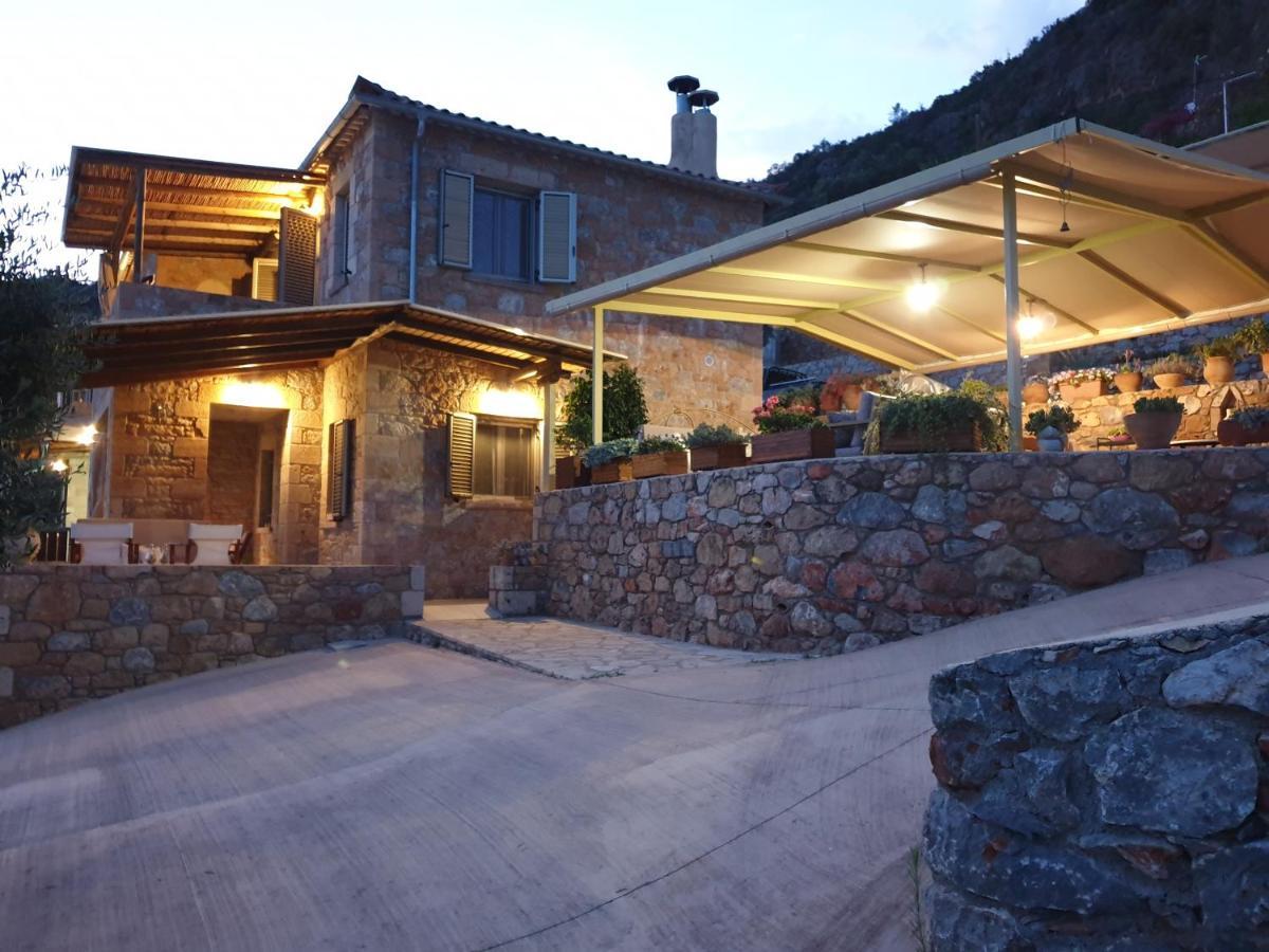 Riza Apartments Kardamyli Extérieur photo