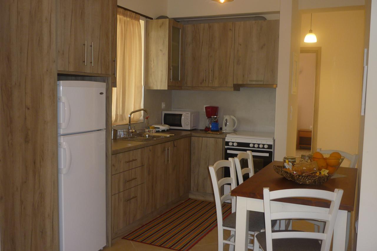 Riza Apartments Kardamyli Extérieur photo