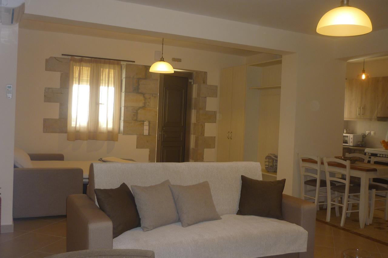 Riza Apartments Kardamyli Extérieur photo
